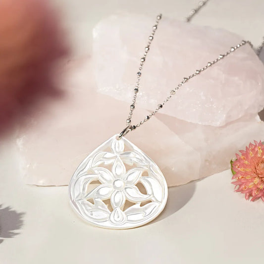 COLAR MADRE PEROLA FLOWER PEAR SP144807