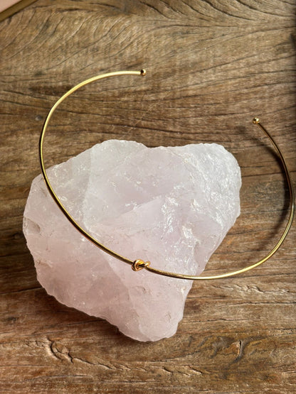 CHOKER NÓ DOURADA SG458501