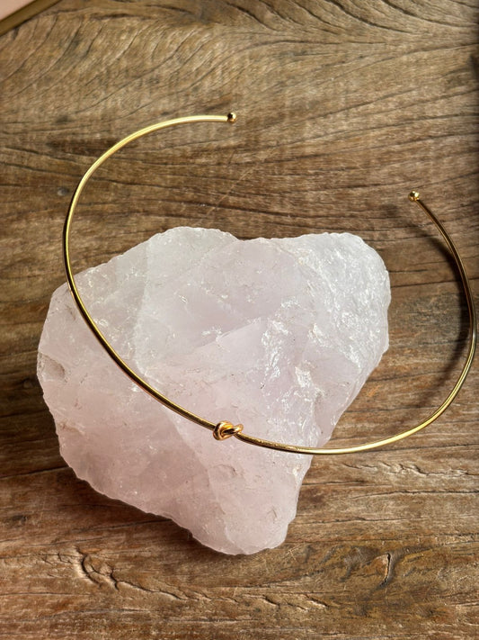 CHOKER NÓ DOURADA SG458501