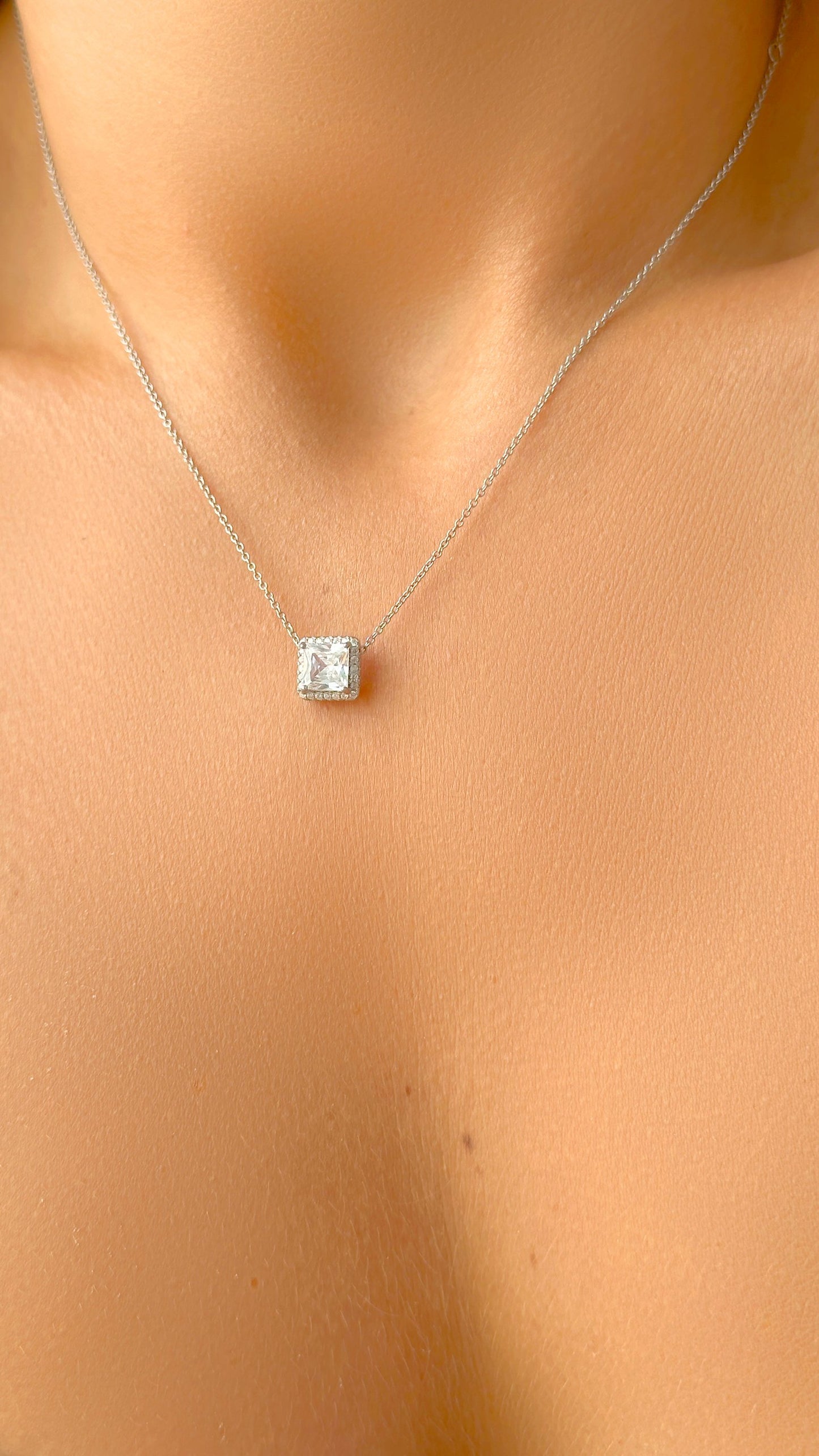 COLAR PRATA 925 ZIRCONIA BC QUADRADA 7MM CRAV. 073908